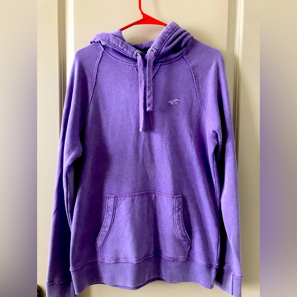 Hollister lavender slim hoodie